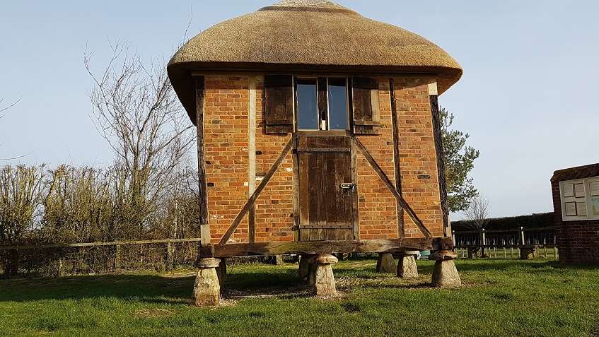 Thatched granary